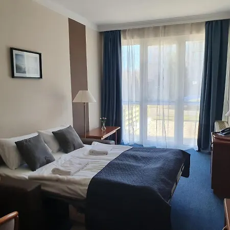 Karos Wellness Apartman *