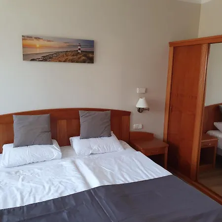 Karos Wellness Apartman Appart hôtel