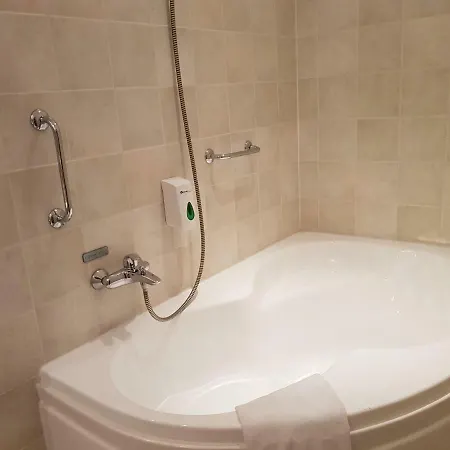 Appart hôtel Karos Wellness Apartman