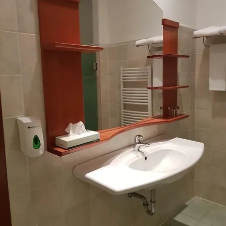 Karos Wellness Apartman *
